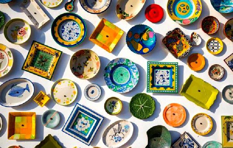 Искусная глина: Изучение возможностей подглазурной керамики